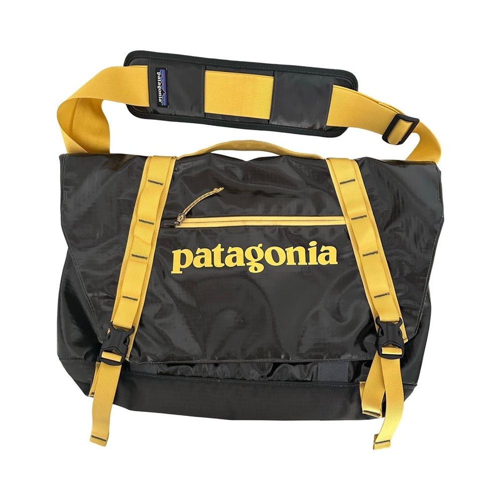 Patagonia Black Hole